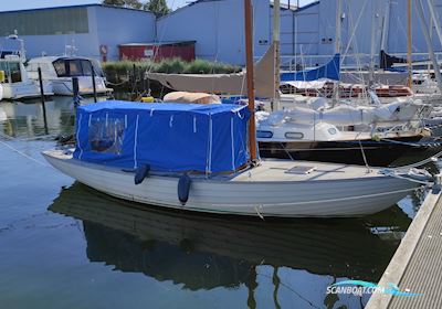 Folkeboot Sailing boat 1993, with Tohatsu engine, Germany