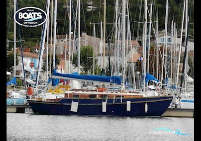 Hartwell OF Plymouth (GB) Hartwell OF Plymouth (GB) Golden Hind 31 Voilier Bois Sailing boat 1968, with Beta Marine engine, France