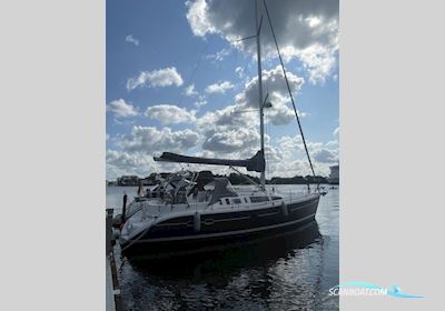 Hunter 410 Sailing boat 2000, with Yanmar 4JH2 engine, Germany