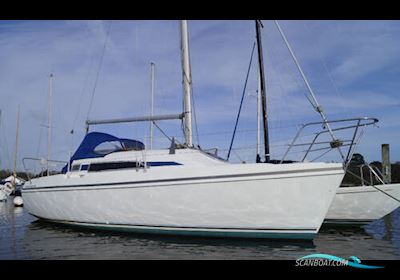 Hunter Ranger 265 Sailing boat 2000, with Yanmar 1GM10 engine, United Kingdom