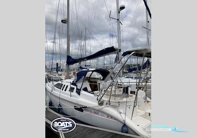 Hunter marine HUNTER 29.5 QUILLE A AILETTES Sailing boat 1996, with YANMAR engine, France