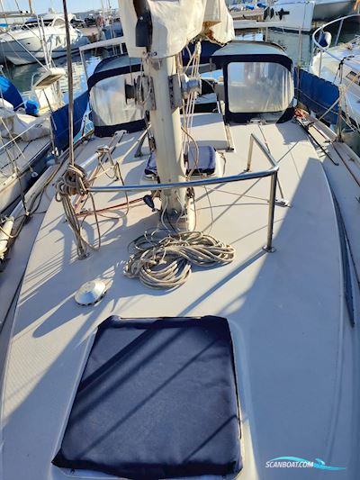 Jeanneau Gin Fizz 37 Sailing boat 1979, with Perkins engine, Spain