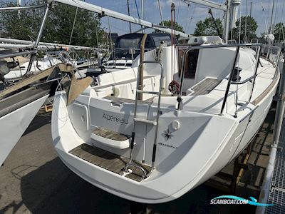 Jeanneau Sun Odyssey 30i Sailing boat 2012, with Yanmar engine, The Netherlands