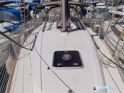 Jeanneau Sun Odyssey 33i Sailing boat 2012, with Yanmar engine, France