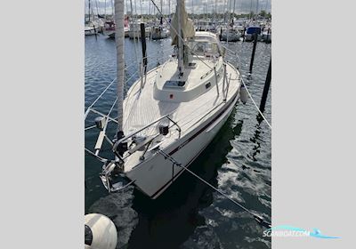 Najad 330 Sailing boat 1994, with Volvo MD2030 28hp - Saildrive engine, Sweden