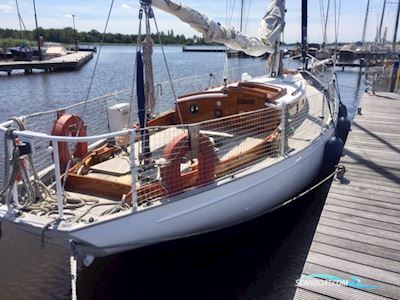 Alan Buchanan 10.87 Sailingboat 1963, with Yanmar 3 cl 28 hp engine, Italy