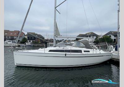 Bavaria Yachtbau Cruiser 33 Sailingboat 2016, with Volvo Penta engine, United Kingdom