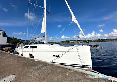 Hanse 388 Sailingboat 2024, with Yanmar 3YM30AE engine, Germany