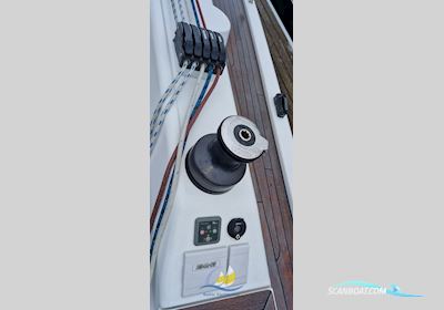 Hanse 415 Sailingboat 2016, with Volvo Penta D2-40 engine, Germany