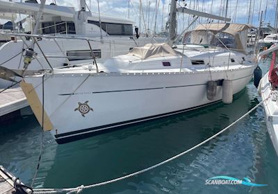 Oceanis 361 Sailingboat 1999, with Yanmar 3YM30 engine, Martinique