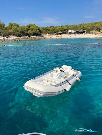 Williams 325 Schlauchboot / Rib 2017, Kroatien