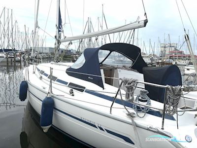 Bavaria 32 Cruiser Segelbåt 2003, med Volvo Penta motor, Holland