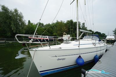 Bavaria 36-2 Segelbåt 2003, med Volvo Penta motor, Holland