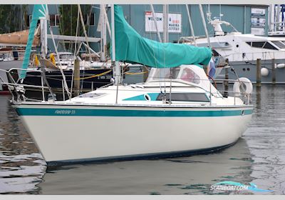 Friendship 33 Segelbåt 1988, med Volvo Penta motor, Holland