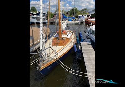 One Off Classic Sailing Yacht 1948 Valk Leeuwarden Segelbåt 1948, med Tohatsu motor, Holland