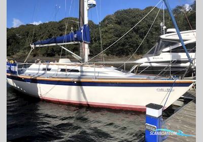 Westerly Strom Cruiser 33 Segelbåt 1989, med Vovlo D2003 motor, England