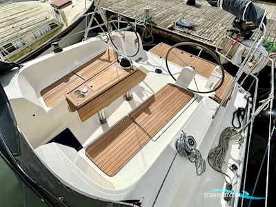 Bavaria 37 Cruiser Segelboot 2016, mit Volvo Penta D1-30F motor, Dänemark