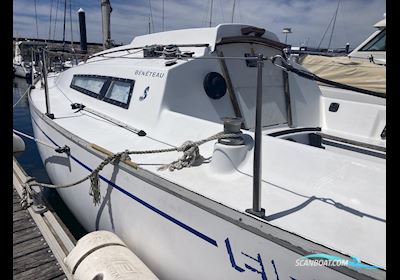 Bénéteau First 24 Segelboot 1983, mit Mariner motor, Portugal