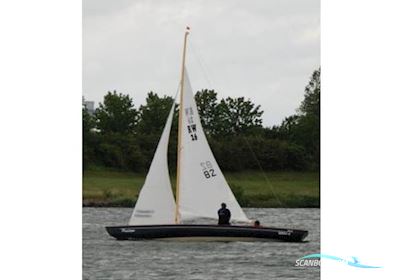 Classic Yachten RW 26 Segelboot 1987, mit Fmt Marine M 140 Momentum Elektro motor, Deutschland