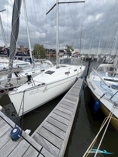 Bavaria 32 Cruiser Sejlbåd 2010, med Volvo motor, Holland