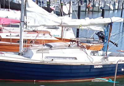 Folkeboot Sejlbåd 1979, med Mercury motor, Tyskland