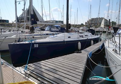 J-Boats Sejlbåd 2008, med Volvo Penta D-30 motor, Belgien