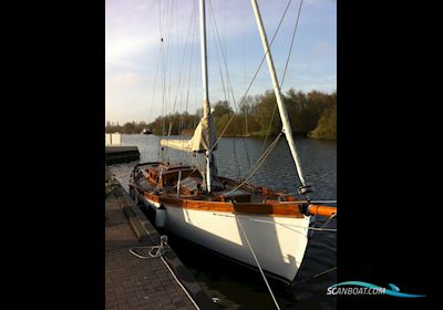 Klassiek Scherp Jacht (Robert Cain) Klassiek Scherp Jacht (Robert Cain) Perfect Onderhouden! Sejlbåd 1902, med Timray motor, Holland