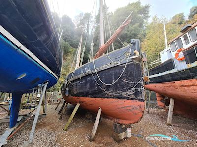 Custom Built Looe Lugger Zeilboten 1920, met Ford motor, United Kingdom