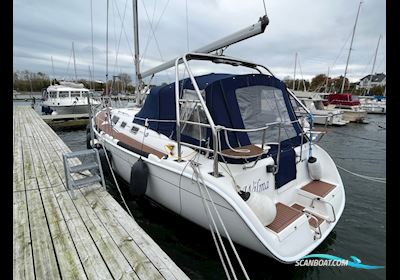 Hunter 36 Legend - Solgt/Sold Zeilboten 2007, met Yanmar 3YM30 motor, Denemarken