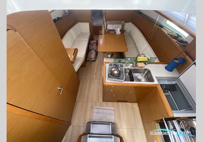 Jeanneau Sun Odyssey 389 Zeilboten 2016, met YANMAR motor, France