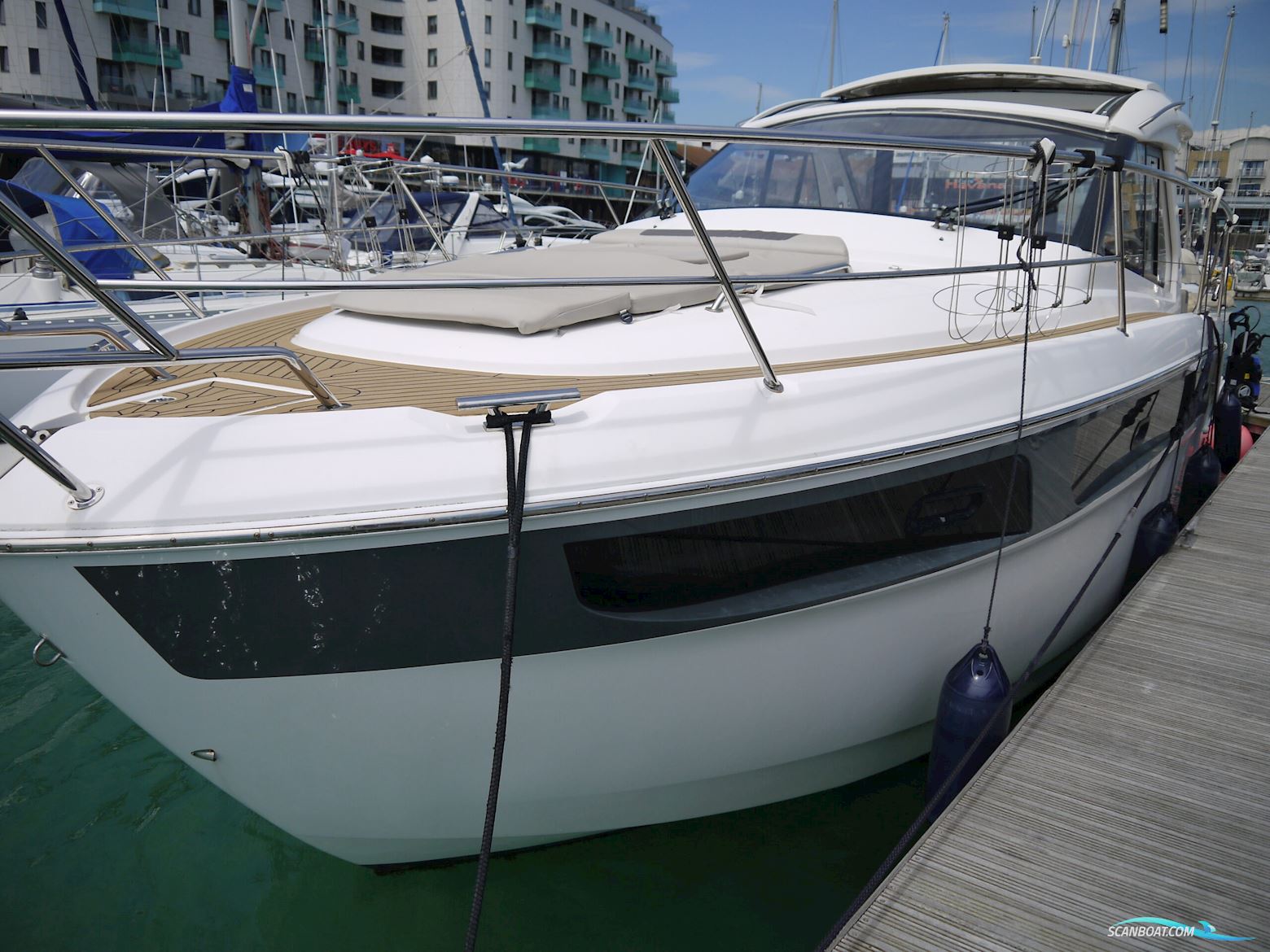 Bavaria Sport 360 Coupe Motor boat 2016, with Volvo Penta engine, United Kingdom