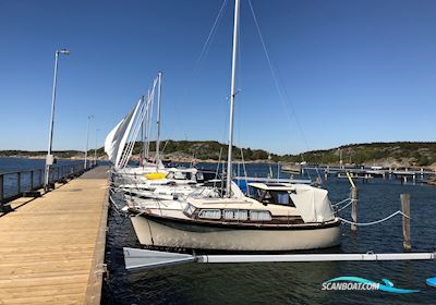 Luna 26 Motor boat 1979, with VP MD17c engine, Sweden