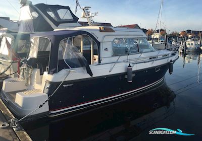 Nimbus 320 Coupe Motor boat 2004, with Volvo Penta D4-210 engine, Germany