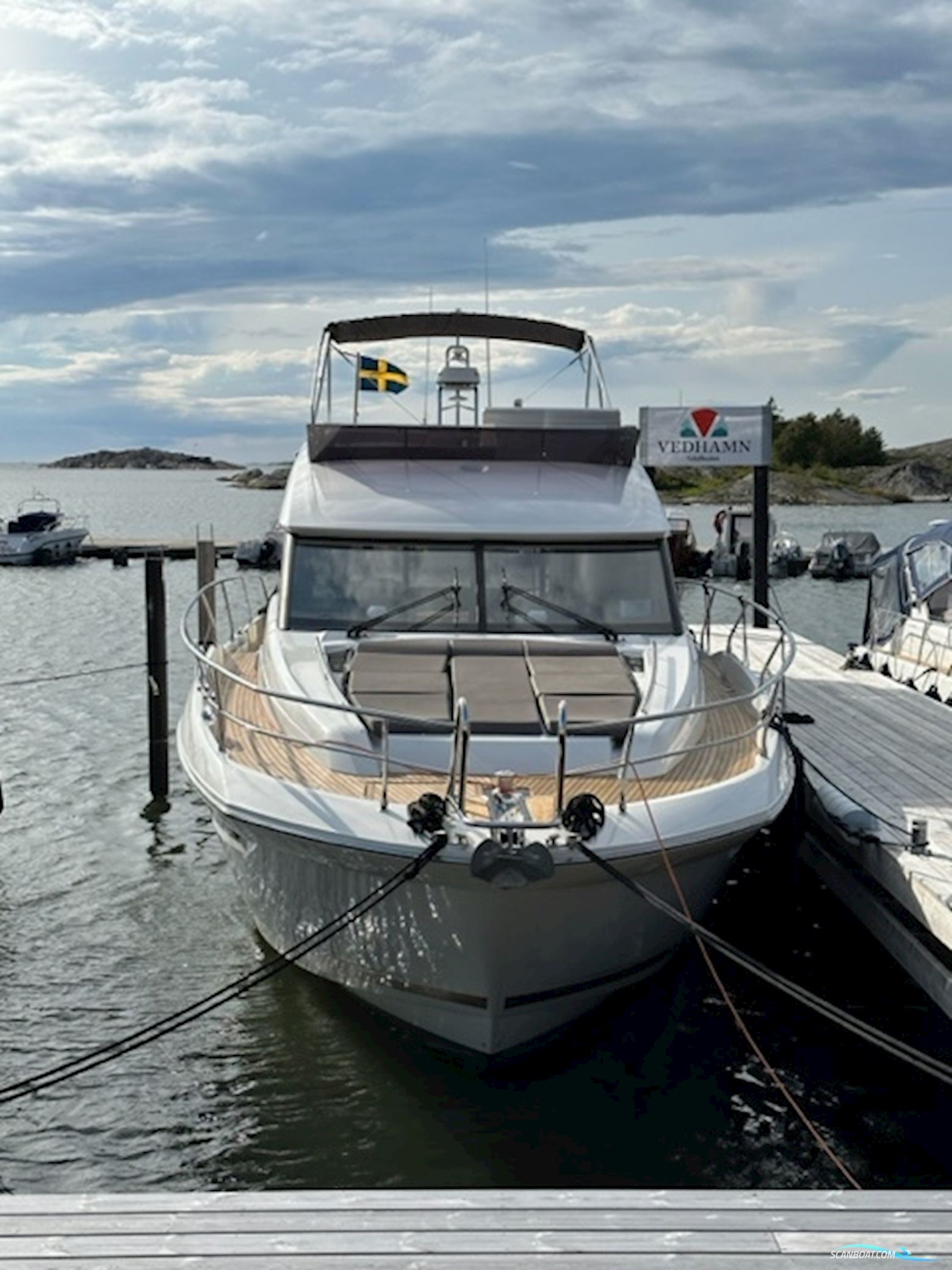 Prestige 520 Motor boat 2018, with Volvo Penta engine, Sweden