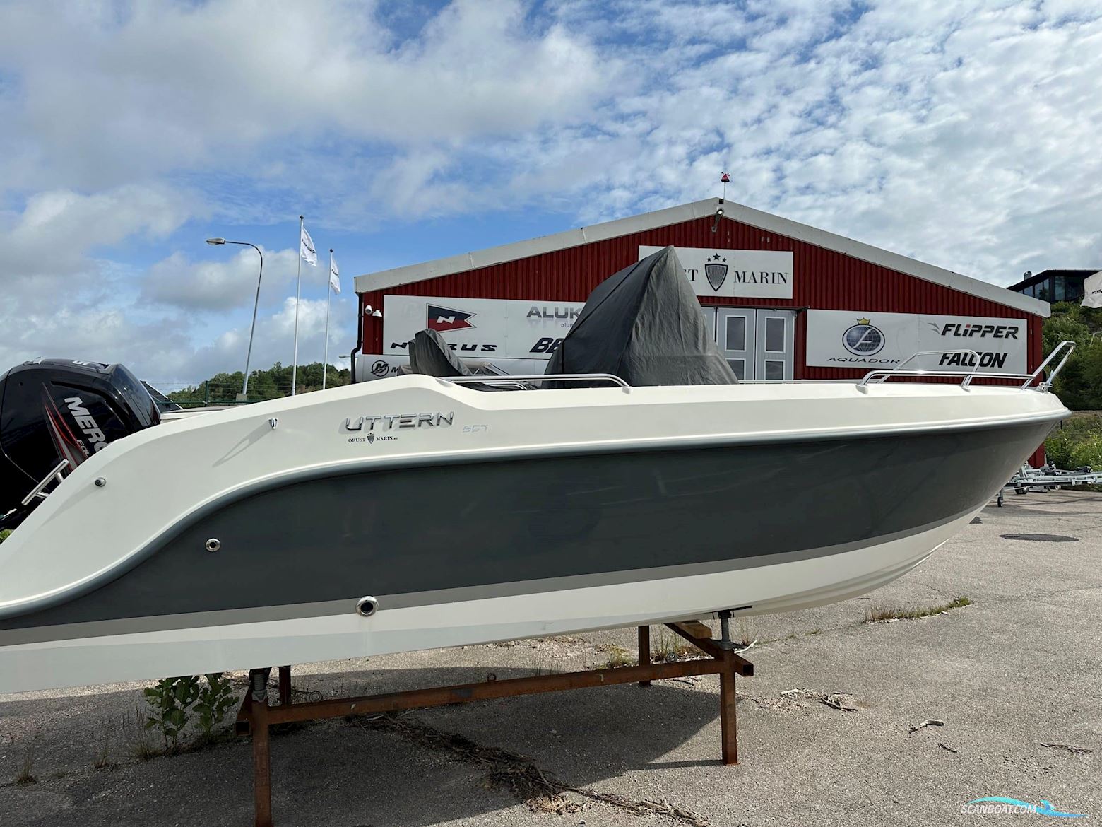 Uttern S57 Motorbåd 2015, med Mercury 115 hk motor, Sverige