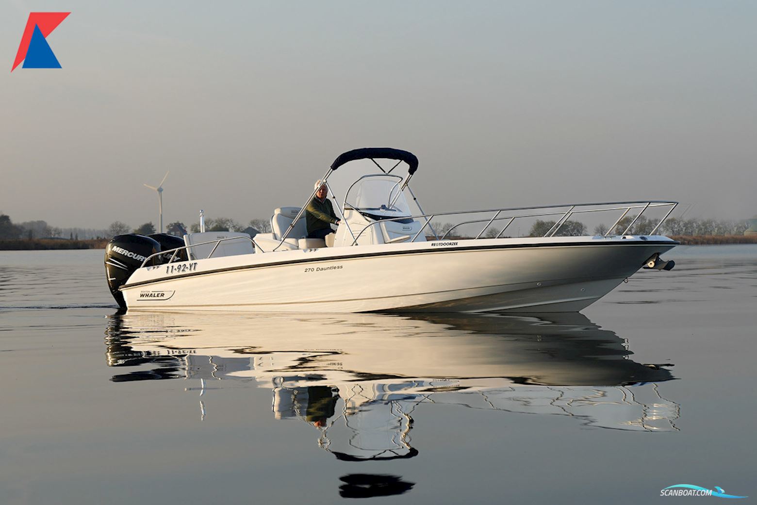 Boston Whaler 270 Dauntless Motorbåt 2014, Holland