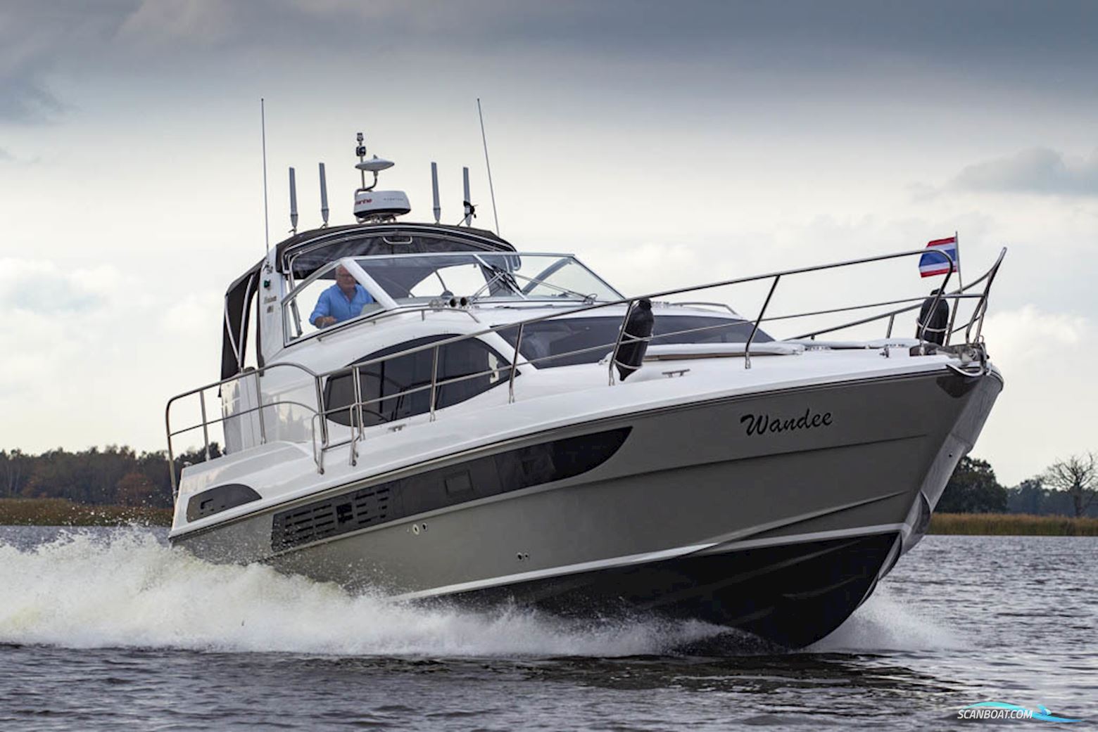 Haines 400 Aft Cabin Motorbåt 2024, Holland
