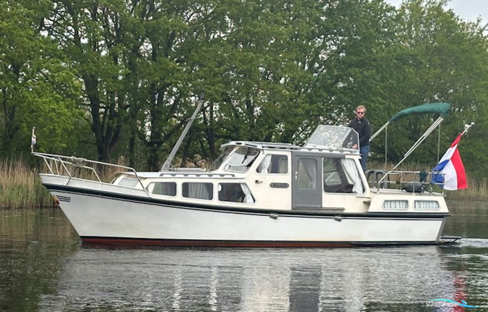 Woudstra Kruiser Motorbåt 1976, med Samofa motor, Holland