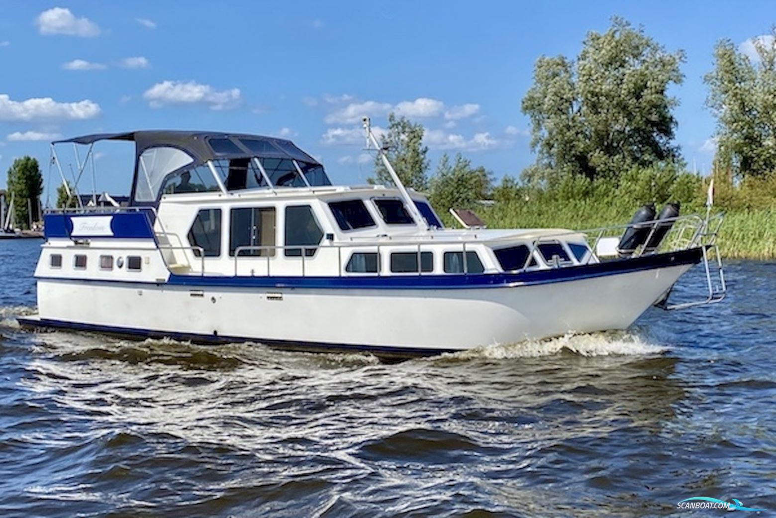 Molenkruiser 1300 Motorboat 1990, with DAF engine, The Netherlands