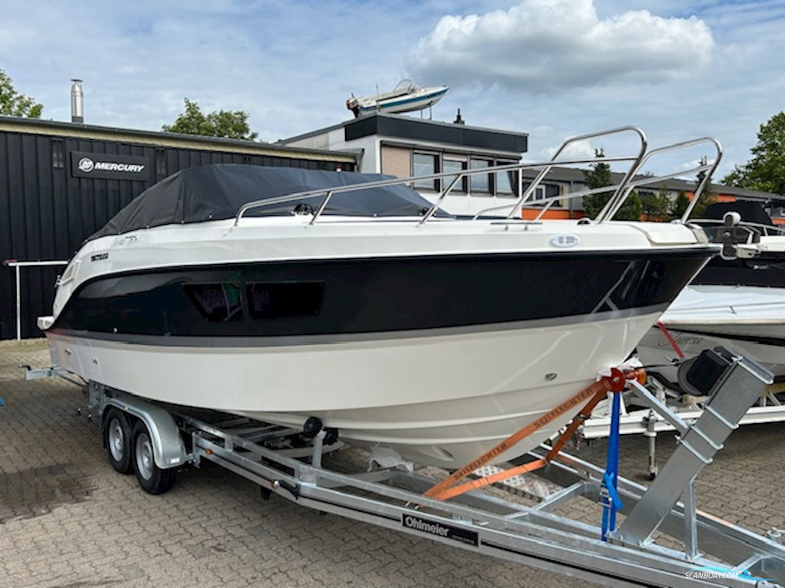 Quicksilver 805 Cruiser mit Mercury V300XL V8 Verado Motorboat 2024, with Mercury engine, Germany