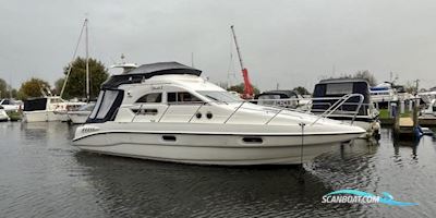 Sealine F33 Motorboot 2000, mit Volvo motor, England