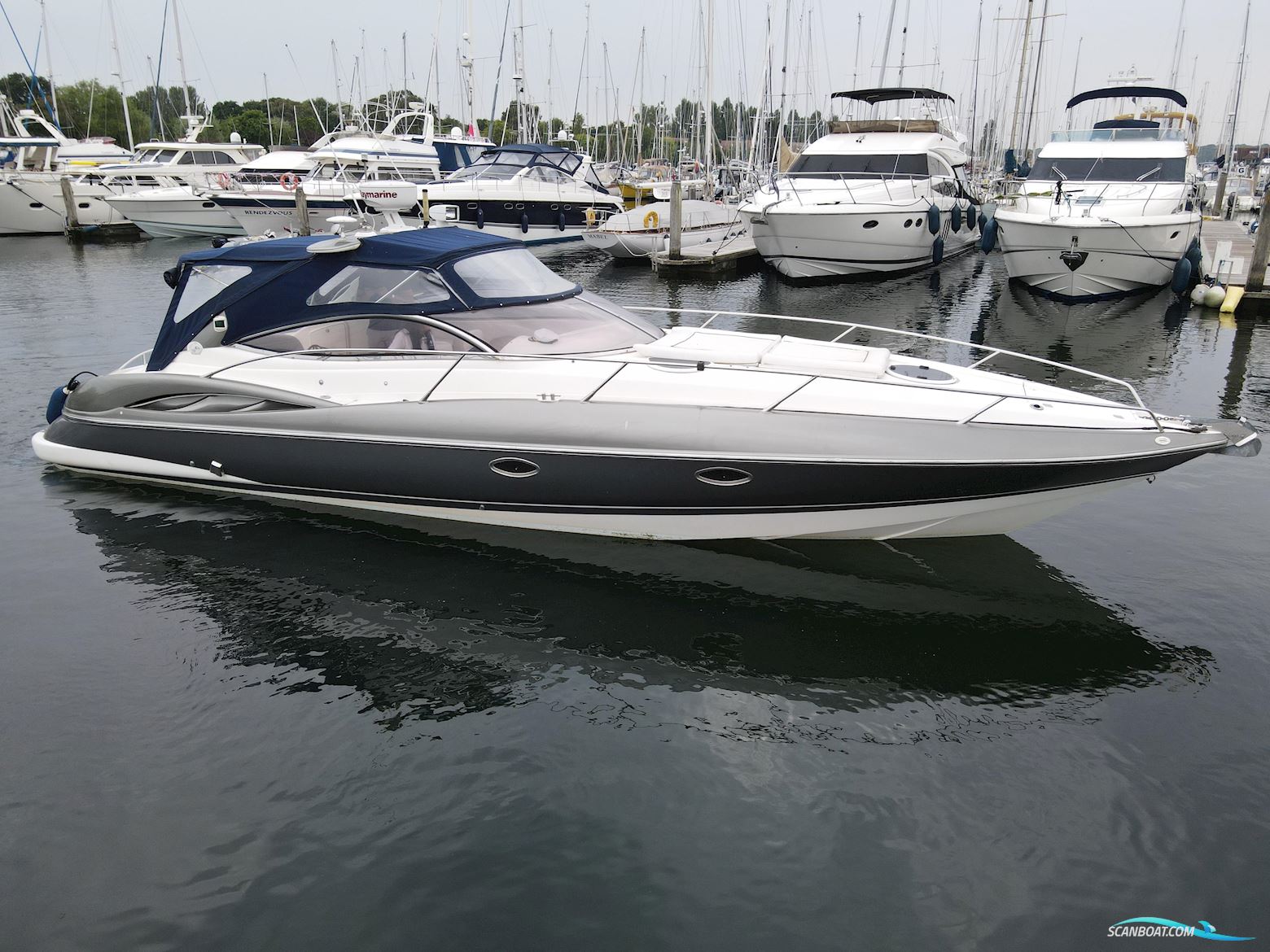 Sunseeker Superhawk 34 Motorboot 1999, mit Volvo Penta motor, England