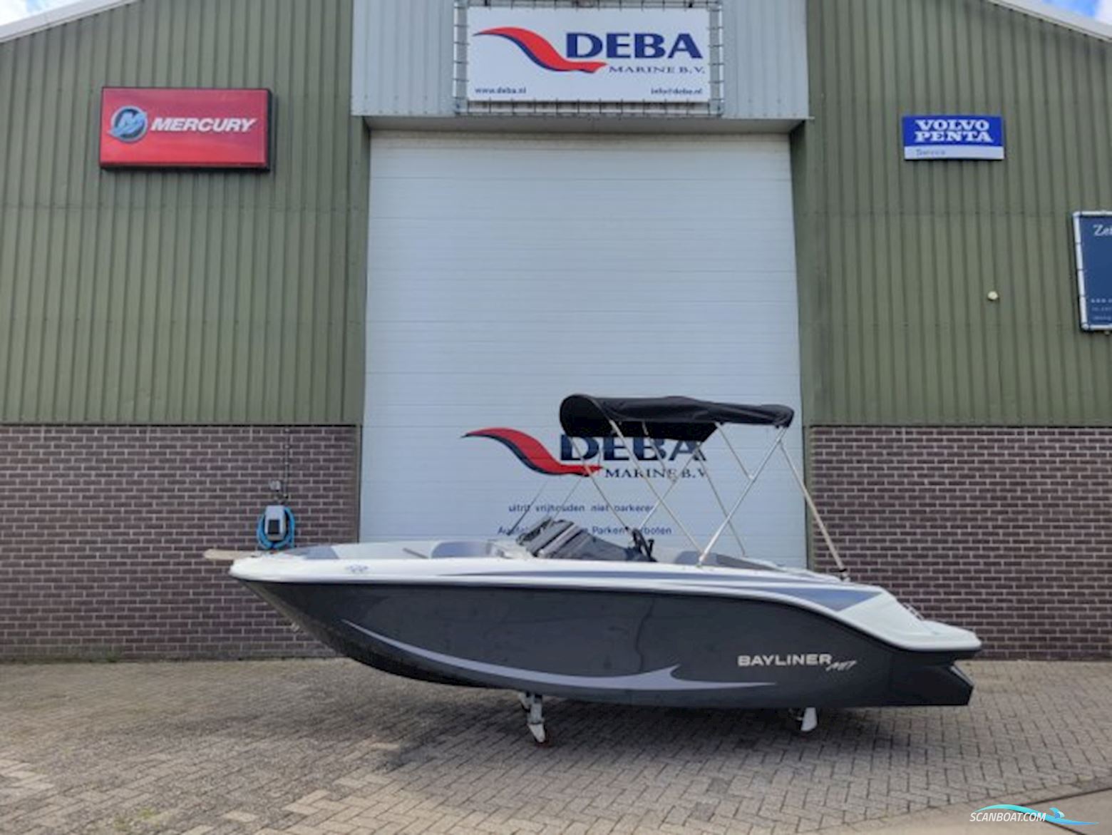 Bayliner M17 + F115Elpt Motorboten 2024, met Mercury motor, The Netherlands