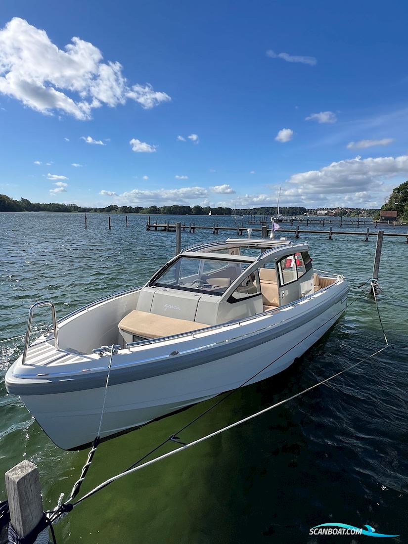 Epoca Coupé (Designet af Grundlæggerne af Nimbus) Motorboten 2016, met Volvo Penta D3-200 motor, Denemarken