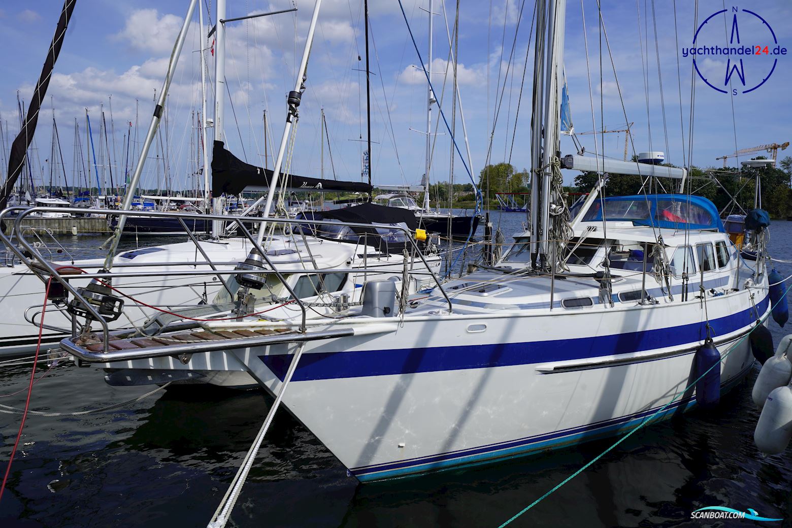 Motiva 43 DS Motorsailer 1999, with Perkins Sabre engine, Germany