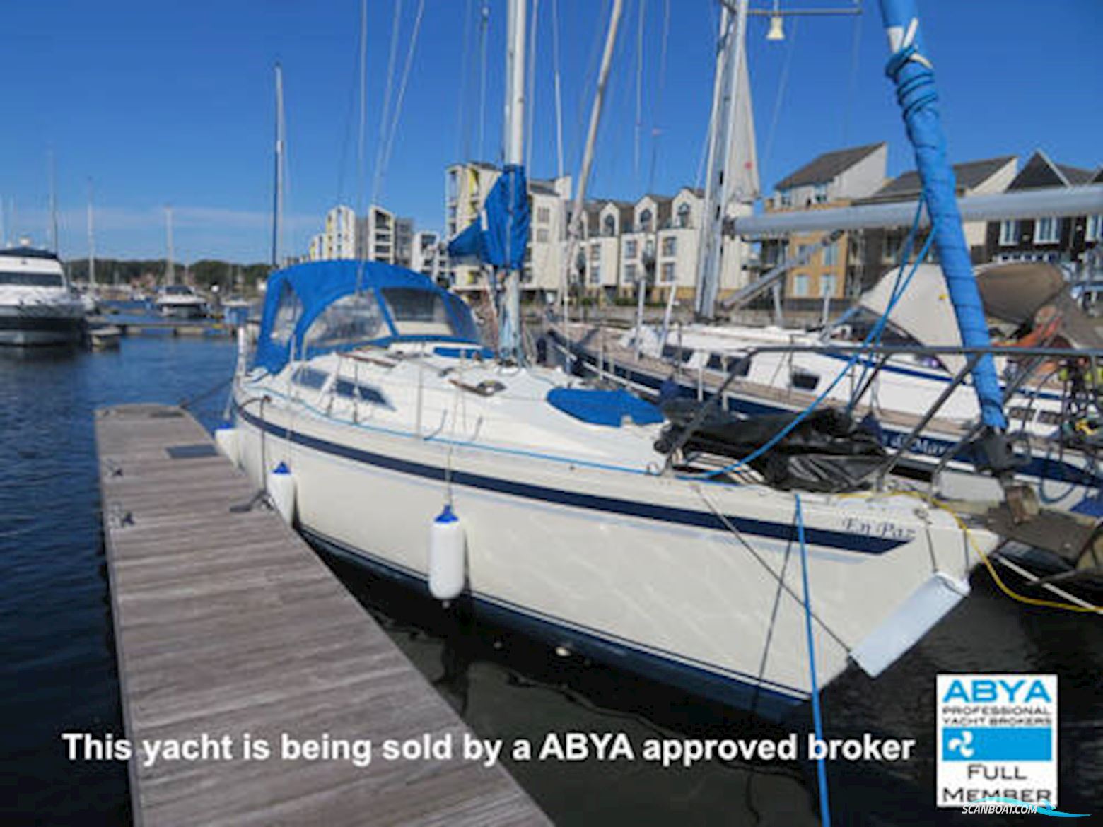 Moody 31 MKI Sailing boat 1984, with Volvo 2003 engine, United Kingdom