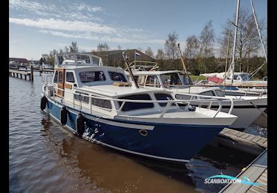 De Ruiter Kruiser 1050 AK Motorbåd 1980, med  Iveco Diesel ca 60 pk motor, Holland