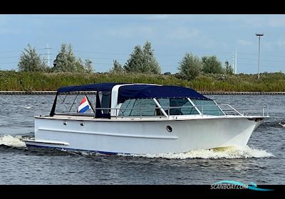 Super Van Craft 10.60 OK 2.0 Dinghy 1960, met Perkins motor, The Netherlands