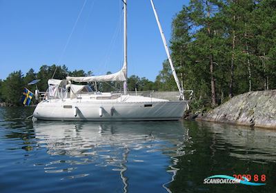 Beneteau Oceanis 320 Sailing boat 1989, with Volvo2002 engine, Sweden