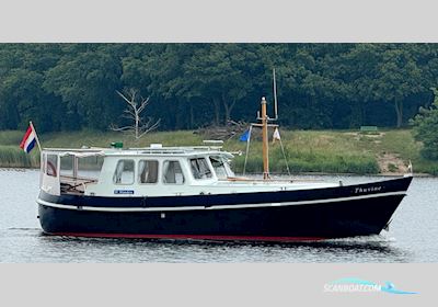 Motor Yacht Twillert Rondspantkotter 11.20 OK Paviljoen Motorbåd 1982, med Volvo motor, Holland